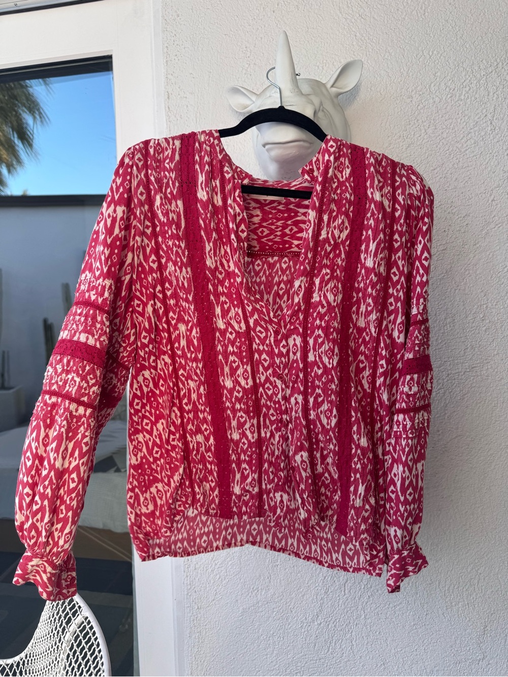 Women's Pink Patterned V-Neck Blouse with Long Sleeves